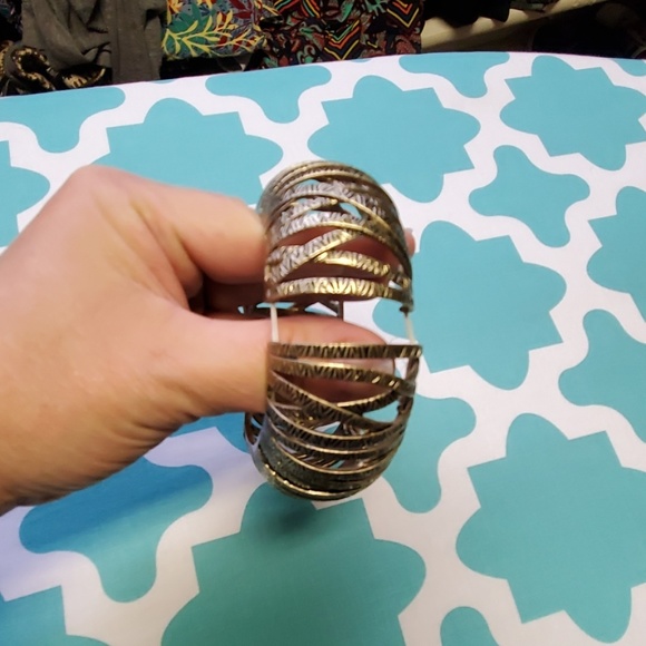 bracelet - Picture 3 of 3